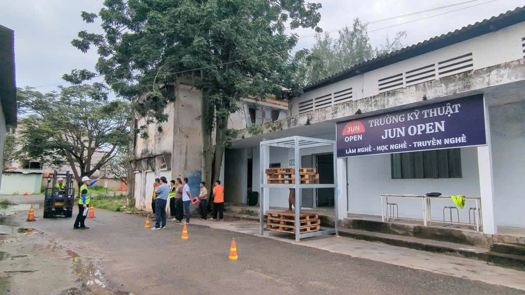 Hình ảnh Trường Kỹ Thuật JUN OPEN - Trường Kỹ Thuật JUN OPEN